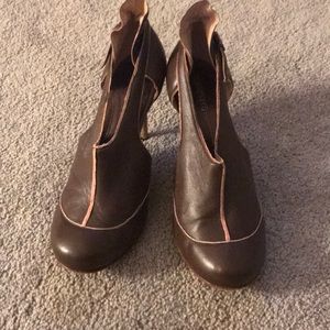 100% genuine leather Brown and pink Diesel heels